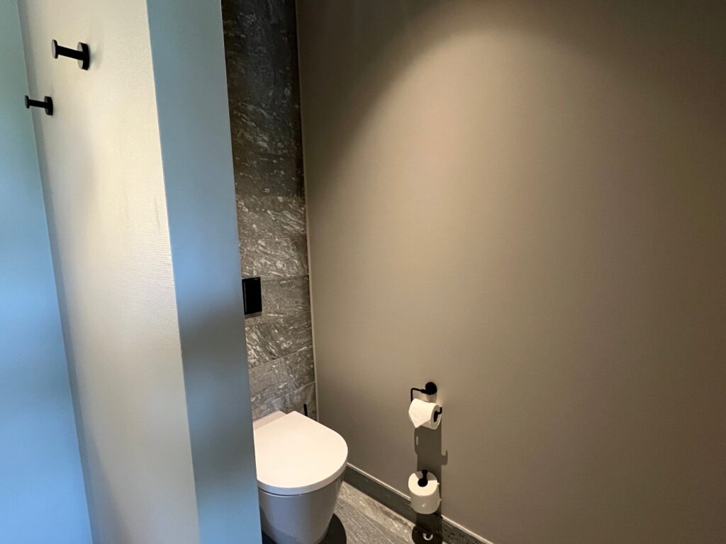 King Park View Bathroom Toilet (No Door), Hyatt Regency Zurich Airport The Circle Review