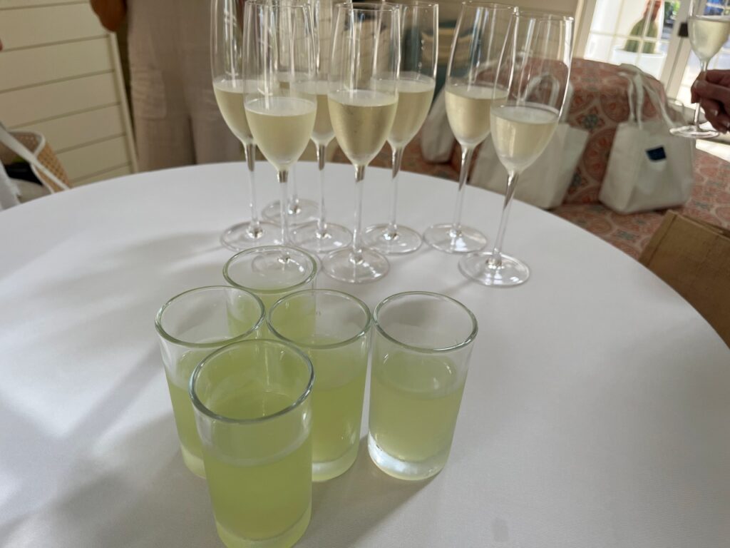 Ambergris Cay Welcome Champagne and Juice