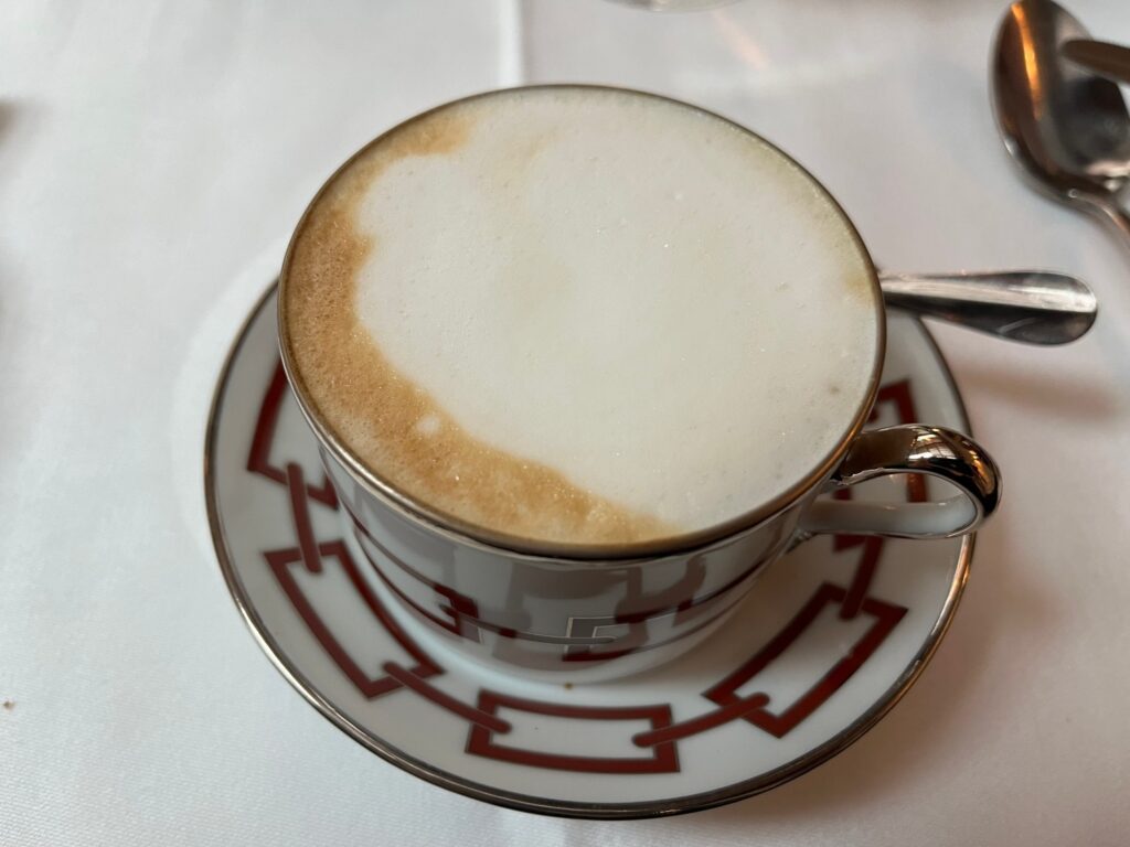 Breakfast Cappuccino, JK Place Paris