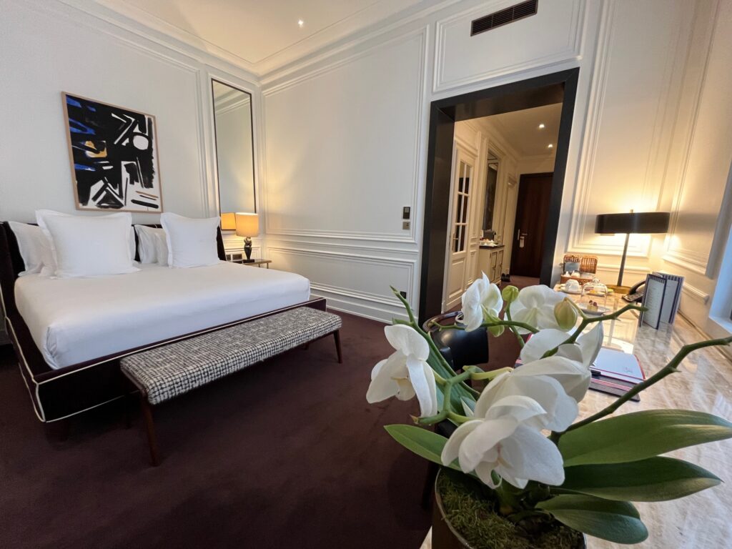 JK Place Paris Deluxe Room