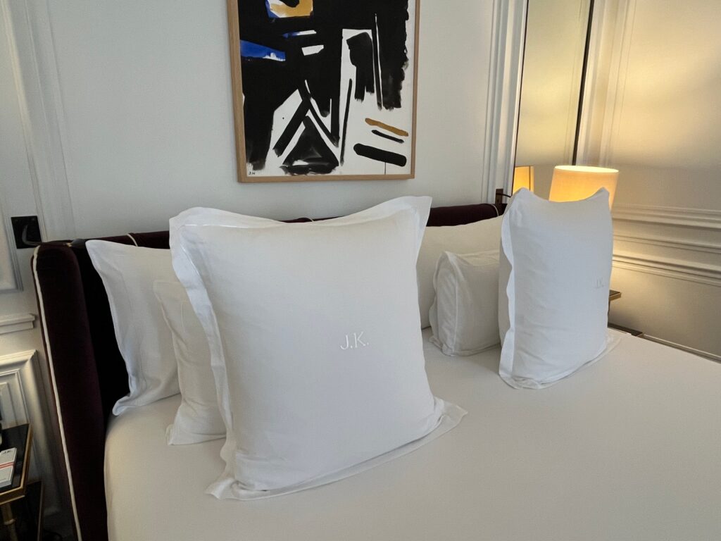 JK Place Paris Deluxe Room