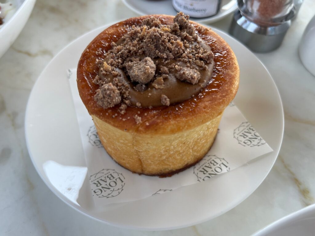 Cinnamon Roll, Raffles Boston Hotel