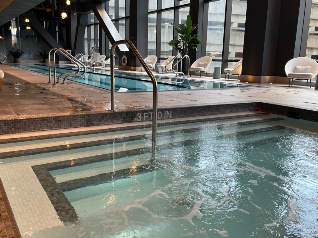 Jacuzzi Hot Tub, Raffles Boston Hotel