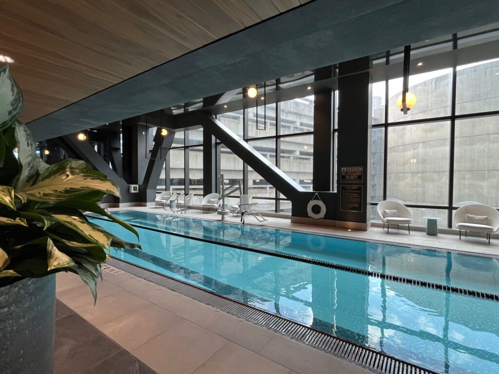 Swimming Pool, Raffles Boston Hotel
